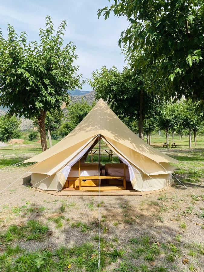 Camping Oliana Luaran gambar